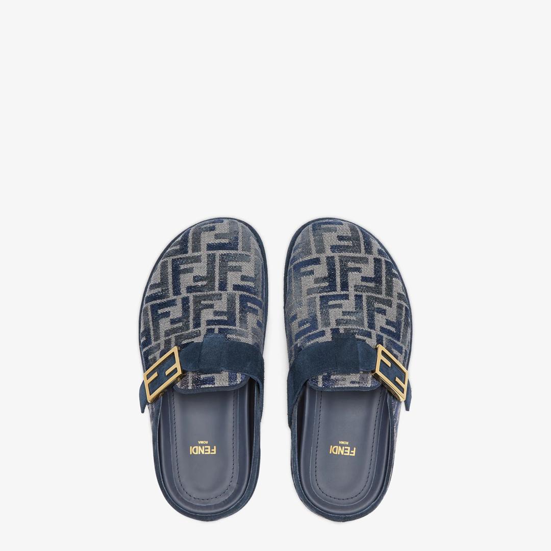 mules FENDI iconiques